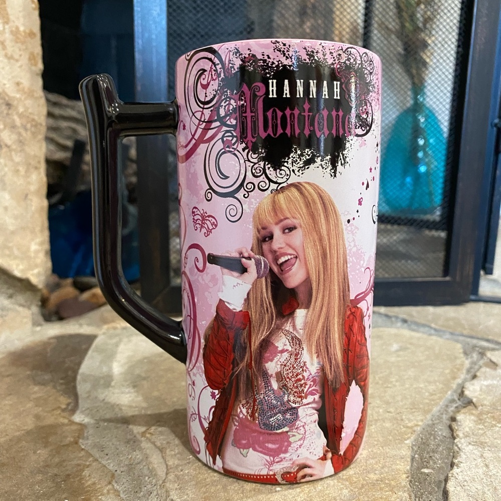 DISNEY STORE HANNAH MONTANA TALL PINK MUG
